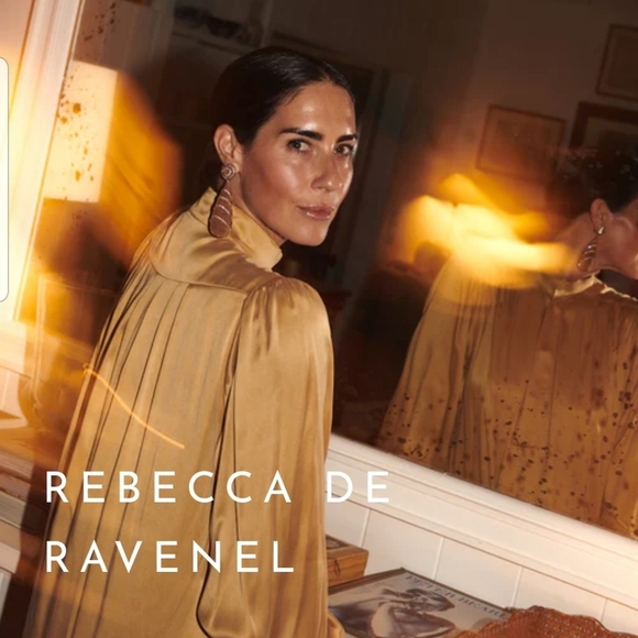 Rebecca de Ravenel's AVA Topaz Crystal Runway Statement Earrings - Picture 10 of 10
